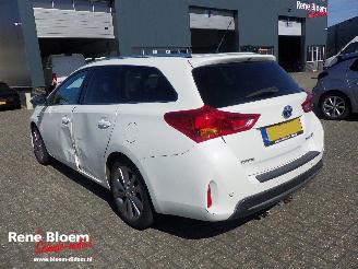 Toyota Auris Touring Sports 1.8 Hybrid picture 2
