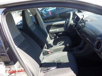 Volkswagen Up! 1.0 5drs Clima picture 13