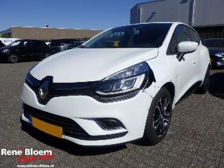 Voiture accidenté Renault Clio 0.9 Tce Intens 5drs Navi 2018/8