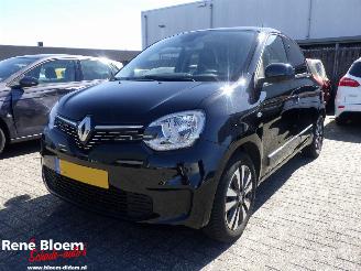 krockskadad bil auto Renault Twingo 1.0 SCe Intens 5drs Navi Clima 2020/10
