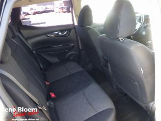 Nissan Qashqai 1.2 Connect Edition 116pk picture 9