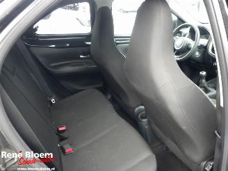 Toyota Aygo X 1.0 VVT-i MT First 5drs picture 12