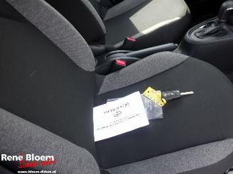 Toyota Aygo 1.0 VVT-i S-CVT Play picture 9