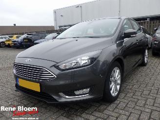Avarii autoturisme Ford Focus 1.0 Trend Automaat 125pk 2016/1