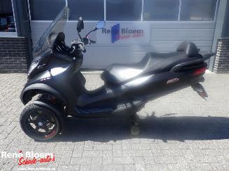 damaged motor cycles Piaggio MP3 400 HPE Sport 2023/7