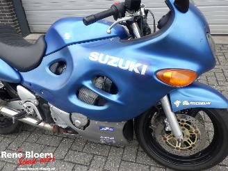 Suzuki GSX 750  picture 11