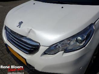 Peugeot 2008 1.2 vtI Allure Pack Premium Plus Automaat picture 5