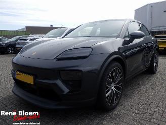 uszkodzony samochody osobowe Porsche Macan 100kwh 340pk 2025/7