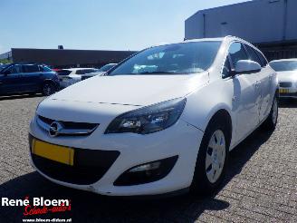 Coche accidentado Opel Astra SPORTS TOURER 2.0 CDTi Cosmo 2014/11