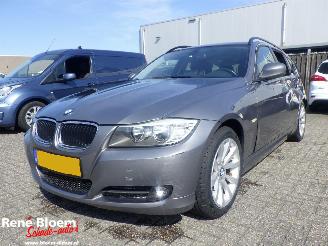 Damaged car BMW 3-serie Touring 316i 2010/1