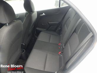Kia Picanto 1.0 DPi ComfortLine 5p Airco picture 11