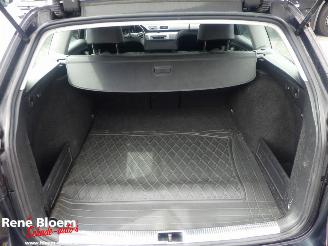 Volkswagen Passat 2.0 TDI Highline Bluemotion 140pk picture 10