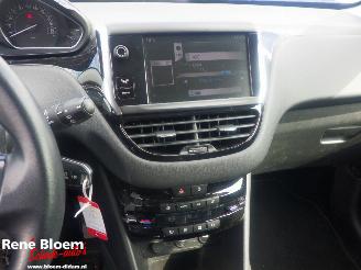 Peugeot 208 1.2 VTi Access picture 16