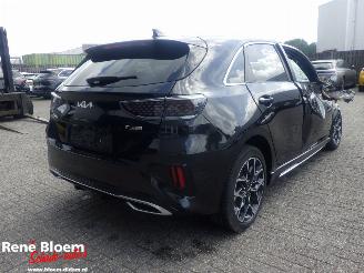 Voiture accidenté Kia Ceed 1.5 T-GDi GT-Line 160pk 2025/6