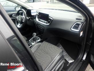 Kia Cee d 1.5 T-GDI MHEV Automaat Executive Line 160pk picture 8