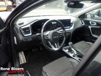 Kia Cee d 1.5 T-GDI MHEV Automaat Executive Line 160pk picture 11