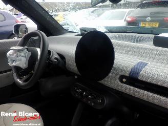Mini Cooper E Favoured M 40.7 kWh picture 9