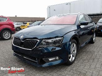 Schadeauto Skoda Superb 1.4 TSI Style Business DSG Automaat 150pk 2017/2
