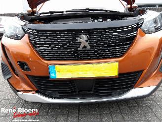 Peugeot 2008 1.2 PureTech Allure Automaat picture 20
