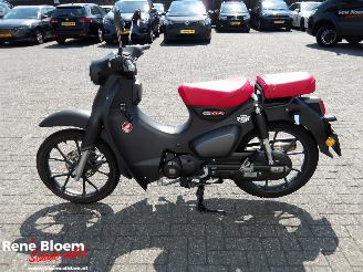 Honda  C 125 A Super Cub picture 2