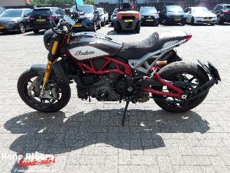 Indian  FTR 1200 R Carbon picture 2