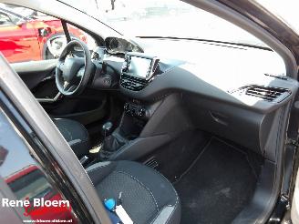 Peugeot 208 1.2 PureTech Active picture 8