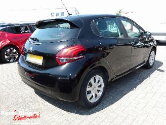 Peugeot 208 1.2 PureTech Active picture 4