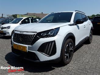 Damaged car Peugeot 2008 1.2 Hybrid 145 Allure Automaat 2025/11