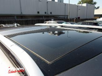 Landrover Discovery 2.0 Sd4 HSE grijs kenteken picture 33