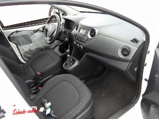 Hyundai I-10 i Comfort 5drs Airco picture 7