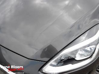 Ford Fiesta 1.0 EcoBoost Titanium 5-drs picture 8