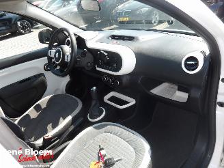 Renault Twingo 1.0 SCe Collection picture 9