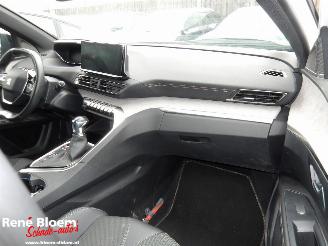Peugeot 5008 1.2 PureTech GT 131pk picture 13