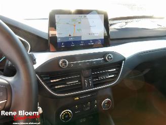 Ford Focus 1.0 Ecoboost Business picture 16