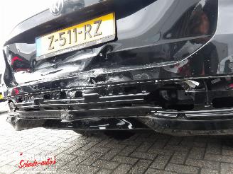 Volkswagen Passat 1.5 e-TSI R-Line Business picture 10