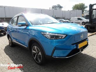 MG ZS EV Long Range Luxury 70kWh 156pk picture 5