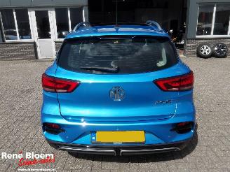MG ZS EV Long Range Luxury 70kWh 156pk picture 3