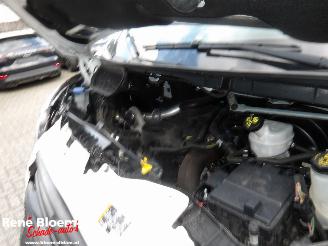 Ford Transit 2.0 TDCI L2H2 Trend picture 8