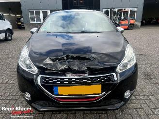 Peugeot 208 1.6 THP GTI 200pk picture 3