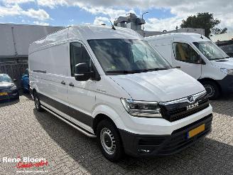 MAN TGE 2.0 Extra Super Hoog 4x4 Aut 177pk picture 4