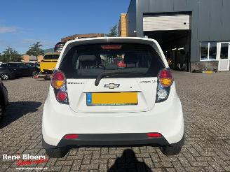 Chevrolet Spark 1.0 16V LT 5drs Airco picture 3