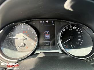 Nissan Qashqai 1.2 N-Connecta Navi 116pk picture 16