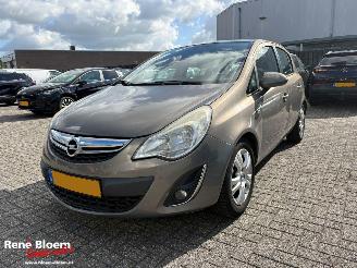 krockskadad bil auto Opel Corsa 1.3 CDTi EcoFlex S/S Cosmo 2012/4