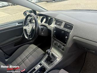 Volkswagen Golf 1.6 TDI Highline 5drs Bluemotion 110pk picture 8