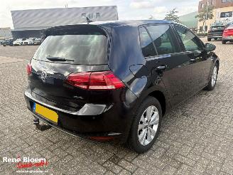 Volkswagen Golf 1.6 TDI Highline 5drs Bluemotion 110pk picture 4