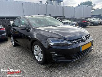 Volkswagen Golf 1.6 TDI Highline 5drs Bluemotion 110pk picture 5