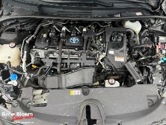Toyota Corolla 1.8 Hybrid Dynamic Aut picture 9
