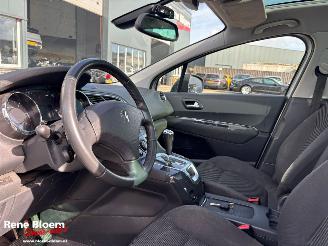 Peugeot 5008 1.6 e-HDi Executive 7p picture 13