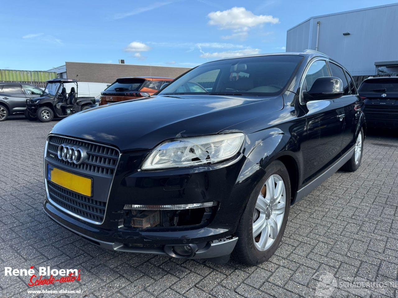 Audi Q7 4.2 V8 FSi Quattro