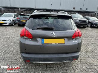 Peugeot 2008 1.2 Puretech Blue Executive 110pk picture 6